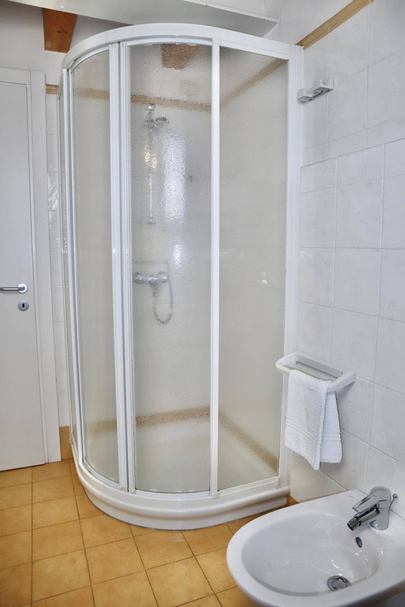 Windshouse Apartments Torbole Sul Garda Exteriér fotografie